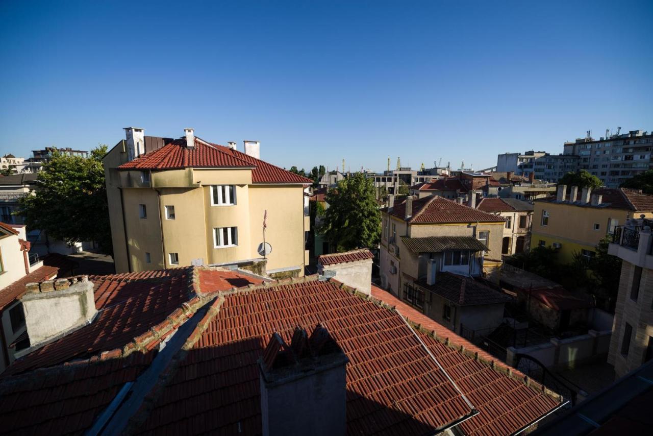Peace & Quiet Apartment Burgas Luaran gambar